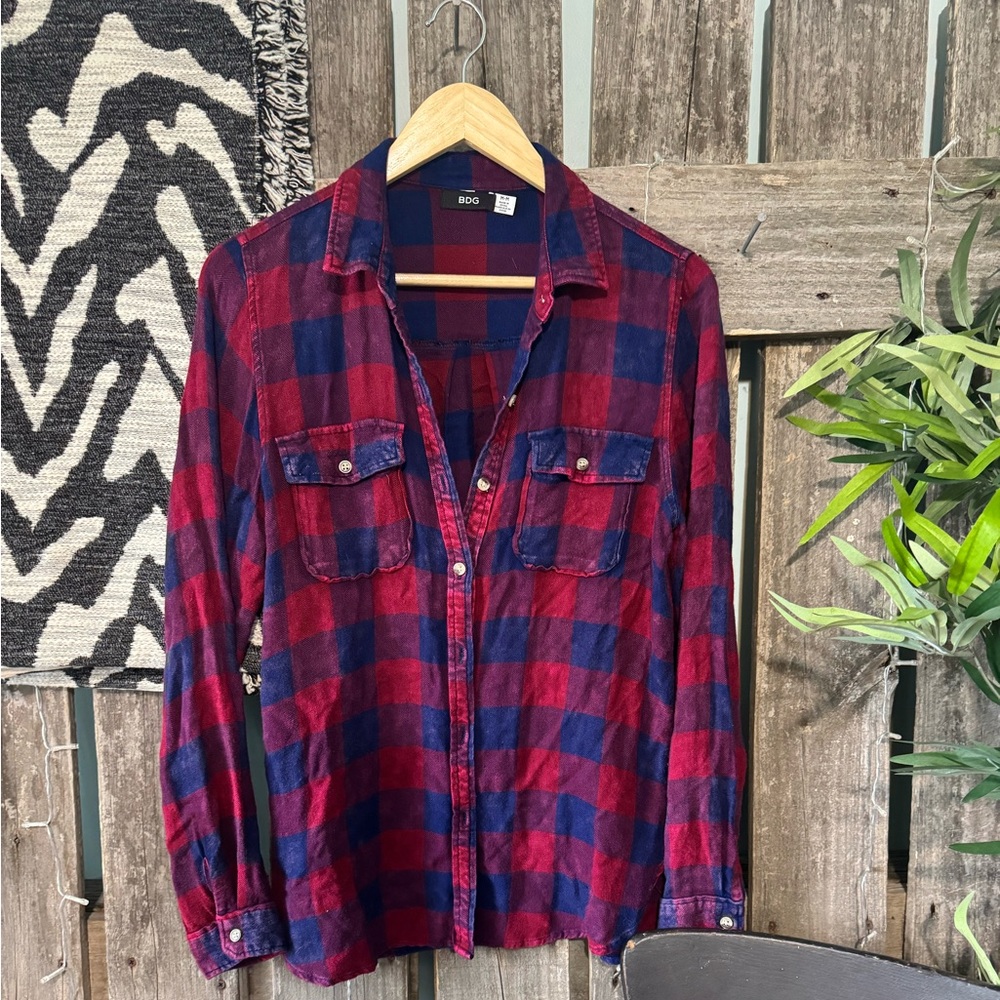 BDG Navy and Red Plaid Shirt Flannel